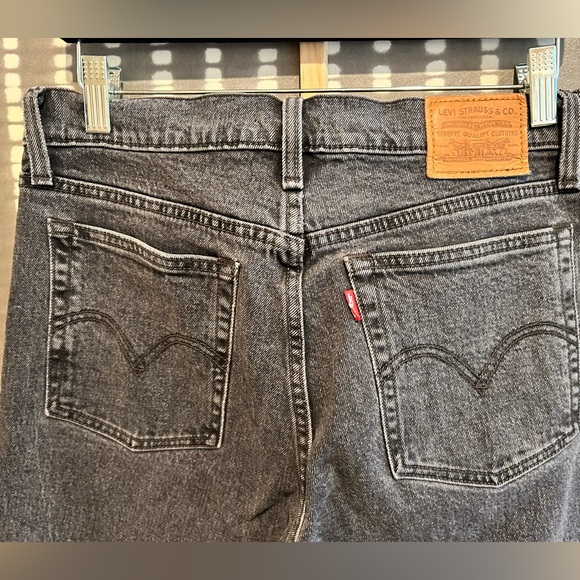 Levi's Denim - Premium Gray Levi’s Wedgie Straight Jeans Size 30
